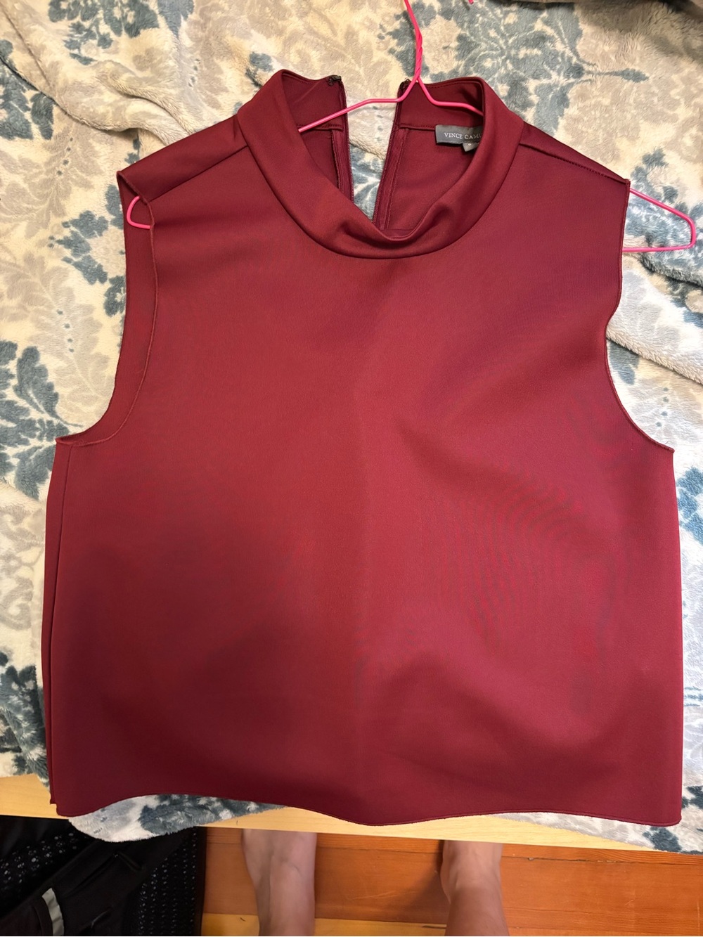 Vince Camuto Sleeveless Mock Neck Top - Wine